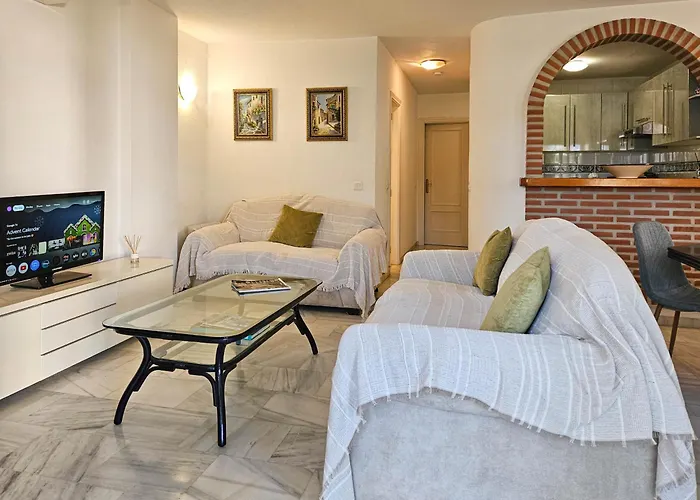 Two Bedroom Golf Side Apartment, Golf Appartement *