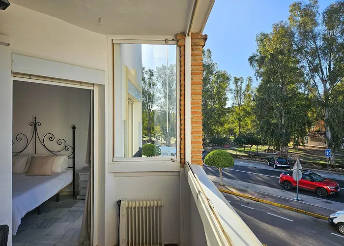 Two Bedroom Golf Side Apartment, Golf *