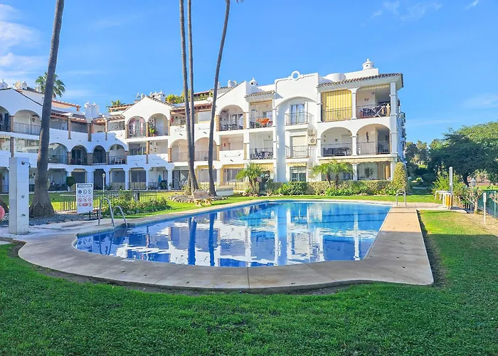 Two Bedroom Golf Side Apartment, Golf