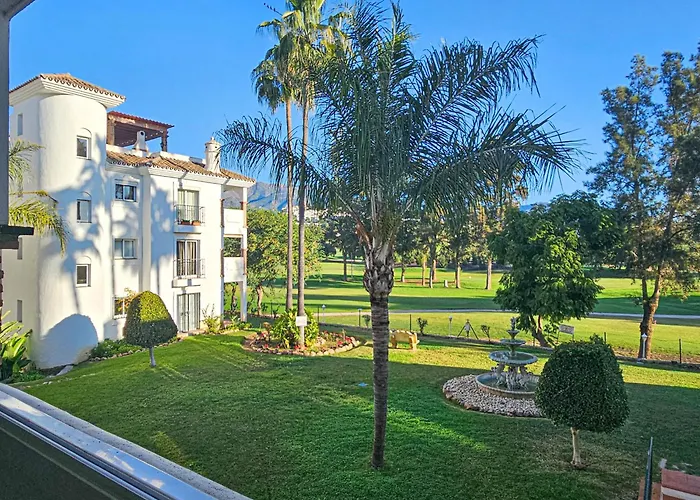 Two Bedroom Golf Side Apartment, Golf *