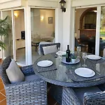 Apartmán Two Bedroom Golf Side Apartment, Mijas Golf