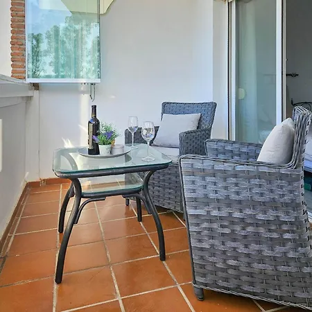 Two Bedroom Golf Side Apartment, Golf