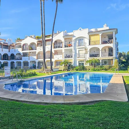 Two Bedroom Golf Side Apartment, Mijas Golf