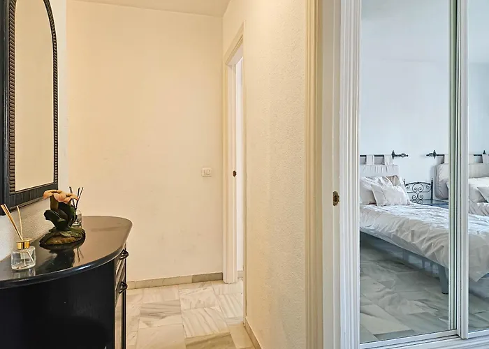 Two Bedroom Golf Side Apartment, Golf Apartment *